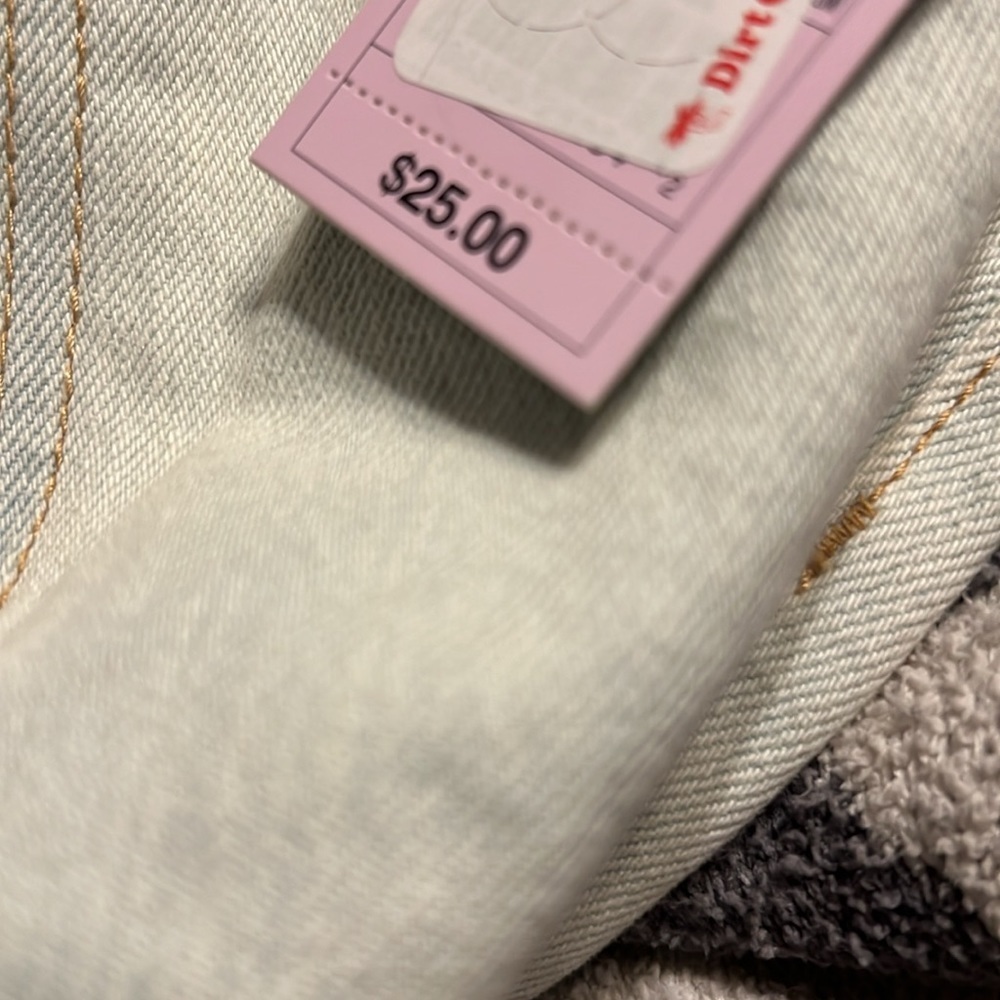 Jeans - Picture 3 of 4